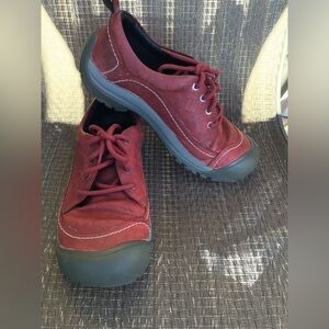 Keen Maroon Suede KACI II Oxford Loafers